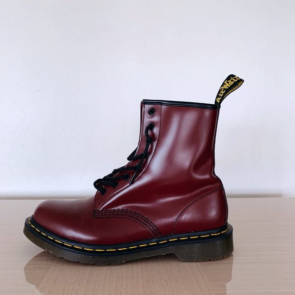 DR MARTENS BOOTS - 1460 WOMEN'S SMOOTH LEATHER - CHERRY - SIZE 9 - Picture 6 of 12